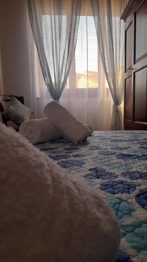 Su Fassoi Cabras Bed & Breakfast Exterior photo